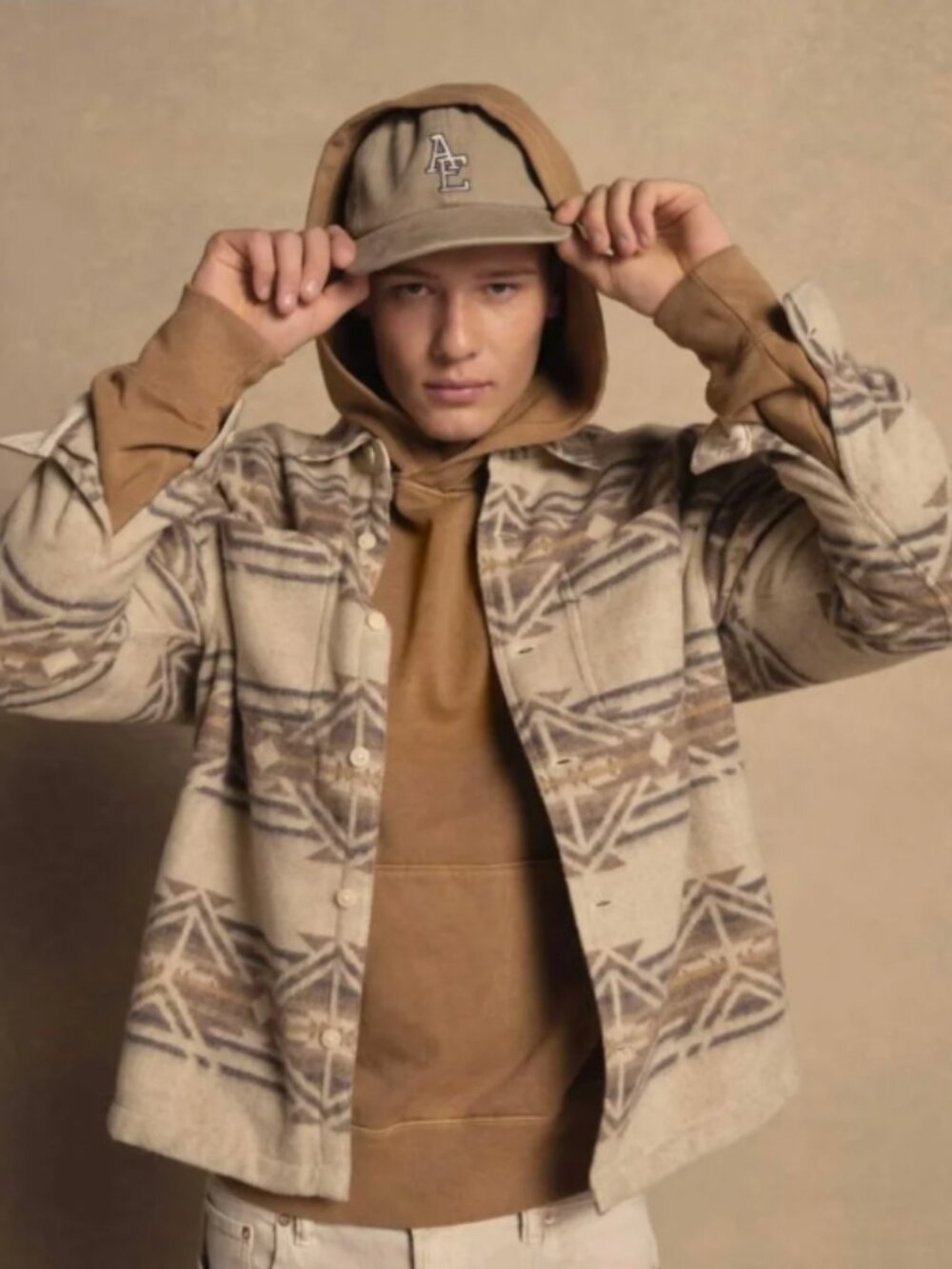 American Eagle Outfitters Beige and Brown Patterned Fleece Shirt Jacket